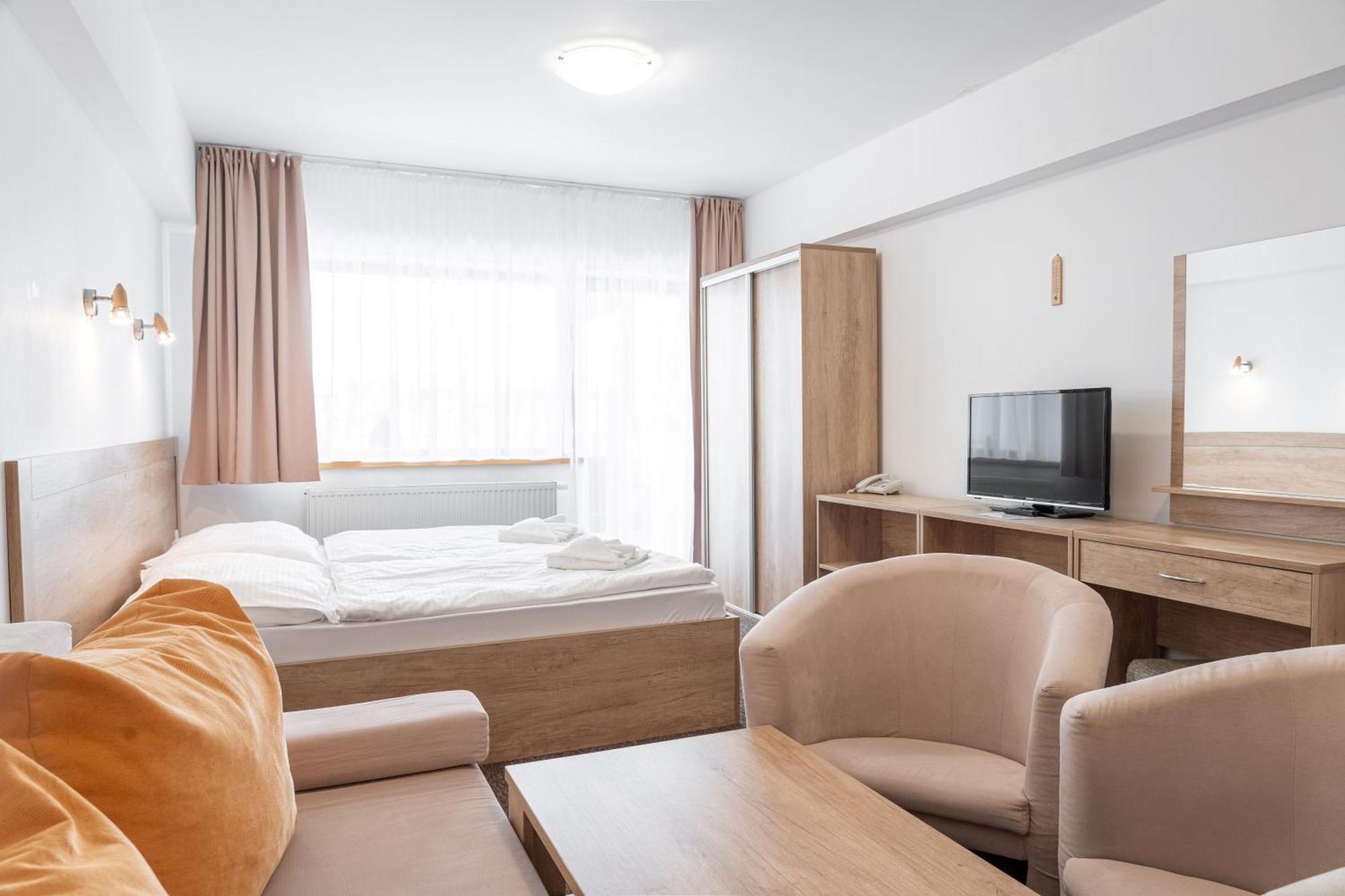 Hotel Toliar Štrbské Pleso Екстериор снимка
