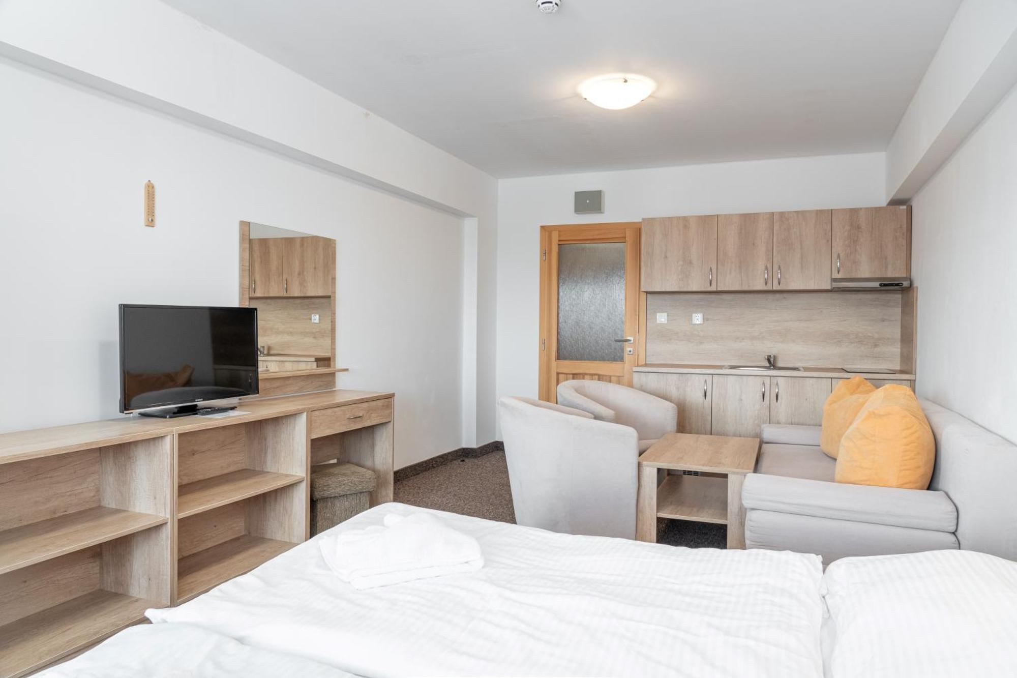 Hotel Toliar Štrbské Pleso Екстериор снимка